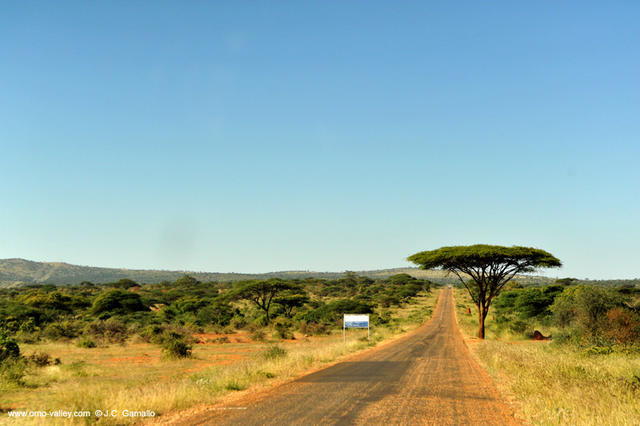 10-bar-carretera-borana-etiopia