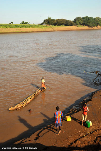 12-omorate-rio-omo-river-valle