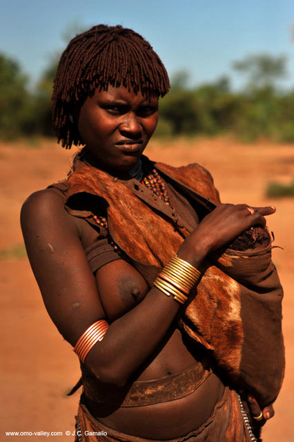 18-dimeka-market-omo-valley-hamer