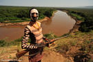 18-karo-man-omo-river-ethiopia