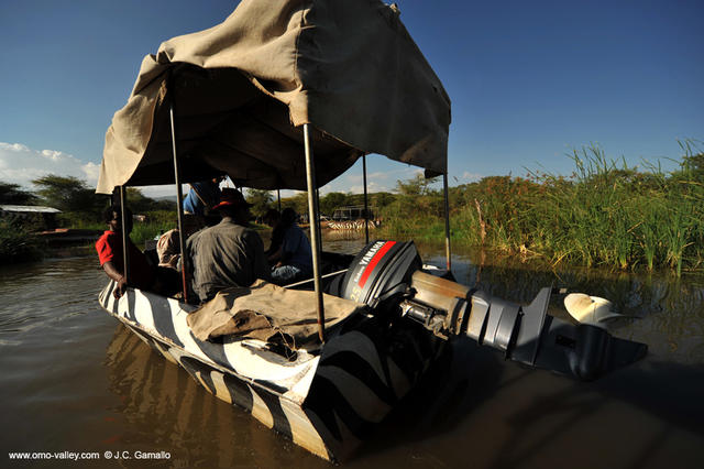 2-lago-chamo-lake-barca-boat