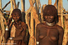 20-hamar-woman-omo-valley-river