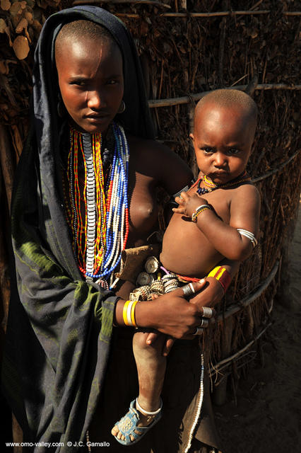 24-erbore-gril-omo-valley-ethio