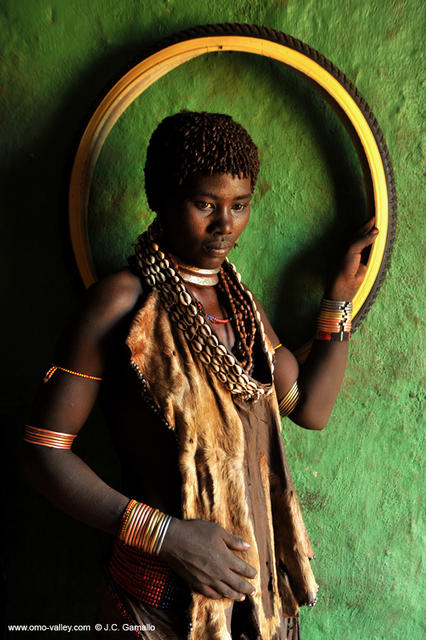 24-turmi-hamer-omo-viajar-etiopia 24-turmi-hamer-omo-viajar-etiopia