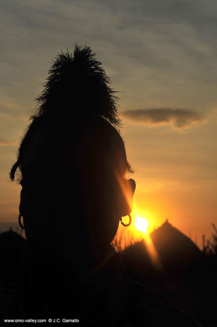 30-hamer-atardecer-valle-omo-etiopia 30-hamer-atardecer-valle-omo-etiopia