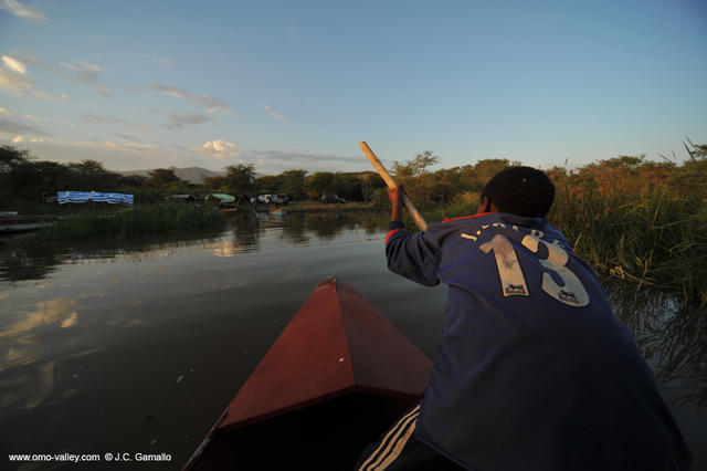 31-boat-chamo-lake-ethiopia