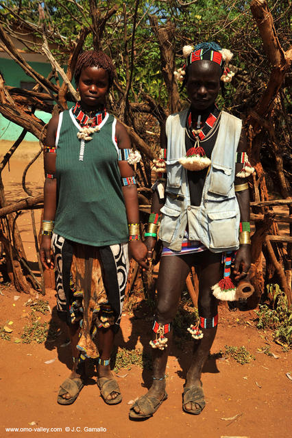 Tribu Banna. Valle Omo, Etiopia Tribu Banna. Valle Omo, Etiopia